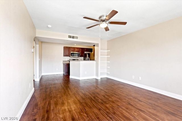 5154 South Jones Boulevard 203, Las Vegas, NV 89118