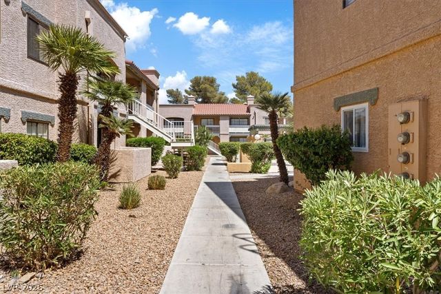 5154 South Jones Boulevard 203, Las Vegas, NV 89118
