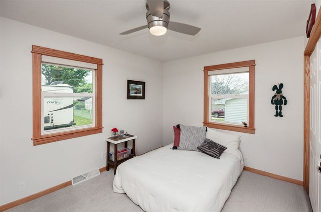 1109 4th Street SW, Altoona, IA 50009