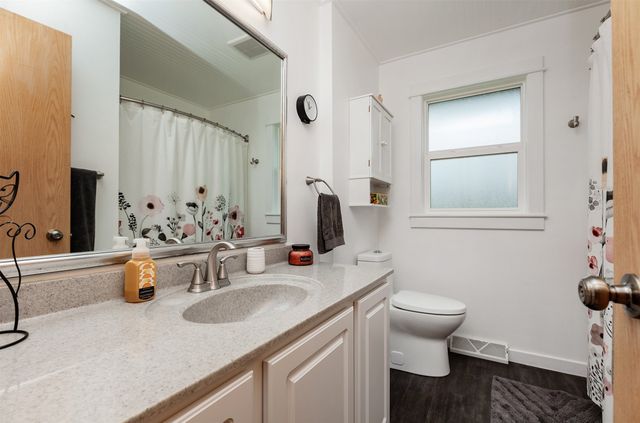 1109 4th Street SW, Altoona, IA 50009