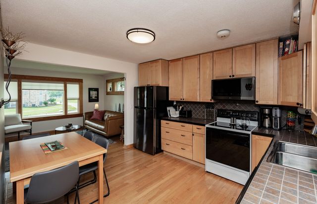 1109 4th Street SW, Altoona, IA 50009