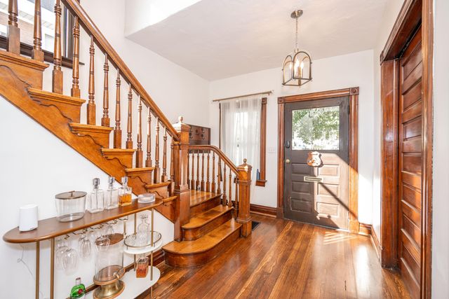 142 Highway Avenue, Ludlow, KY 41016