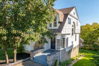 142 Highway Avenue, Ludlow, KY 41016