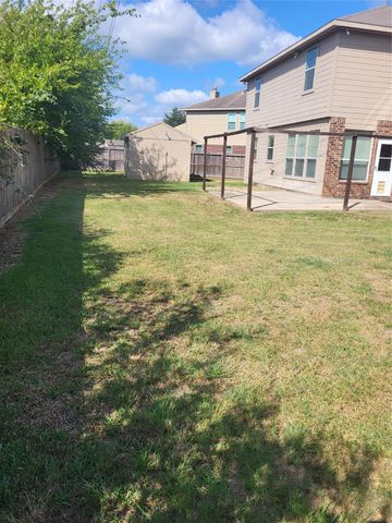 7034 Sun Creek Drive Drive, Hitchcock, TX 77563