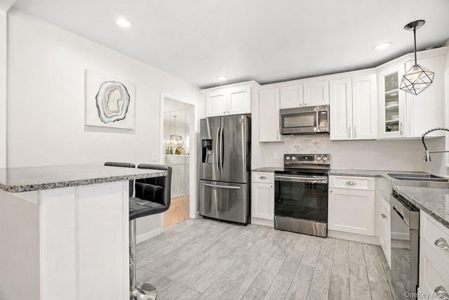 440 Pythian Avenue, Hawthorne, NY 10532