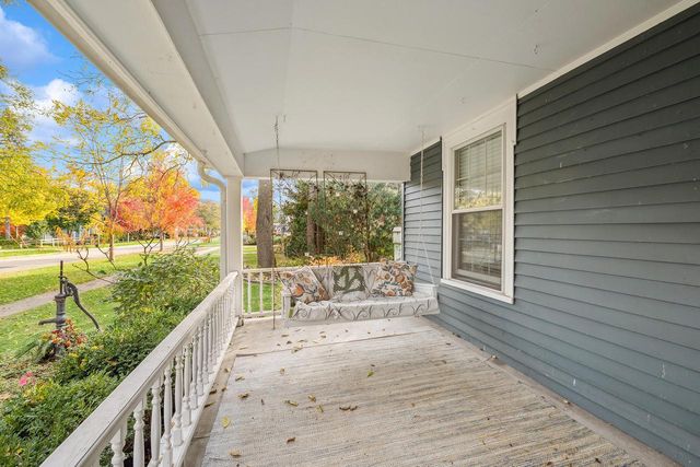 332 Maxwell STREET, Lake Geneva, WI 53147