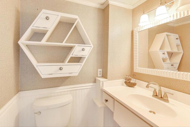 332 Maxwell STREET, Lake Geneva, WI 53147