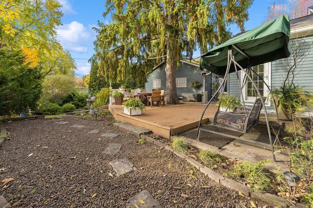 332 Maxwell STREET, Lake Geneva, WI 53147