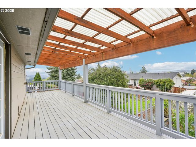 2006 Nw FARGO Loop, Camas, WA 98607