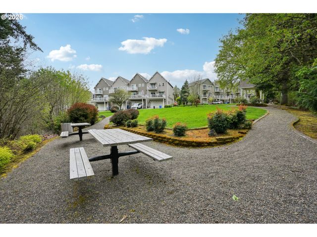 2006 Nw FARGO Loop, Camas, WA 98607