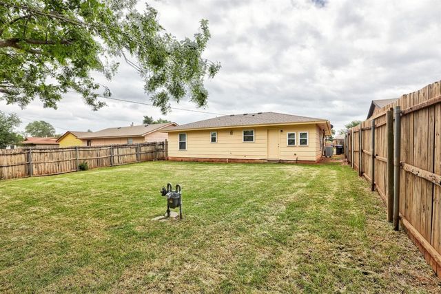 1633 SE 52nd Street, Oklahoma City, OK 73129