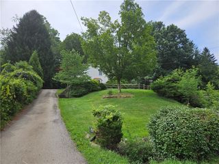 451 Buttermilk Hollow Rd, North Huntingdon, PA 15642