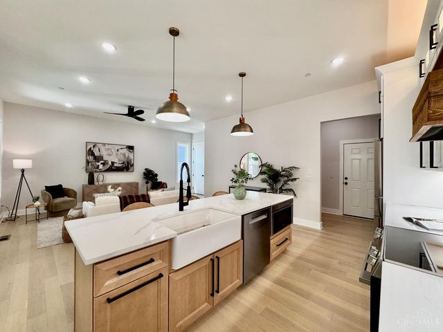 6826 Bantry Avenue, Cincinnati, OH 45213