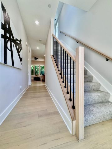 6826 Bantry Avenue, Cincinnati, OH 45213