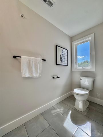 6826 Bantry Avenue, Cincinnati, OH 45213