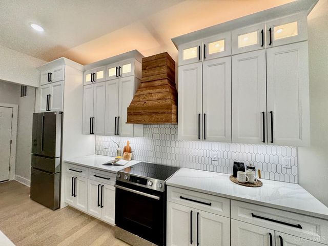 6826 Bantry Avenue, Cincinnati, OH 45213