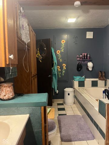 8525 N Waverly Park Road, Martinsville, IN 46151