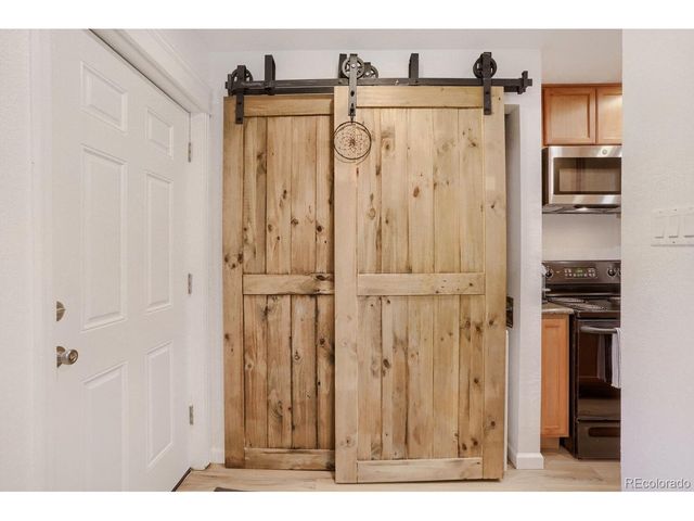 1430 18th St 8, Boulder, CO 80302
