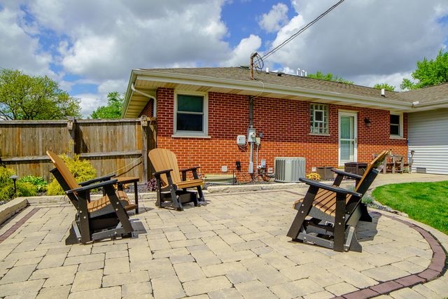 16045 S Codo Drive, Homer Glen, IL 60491