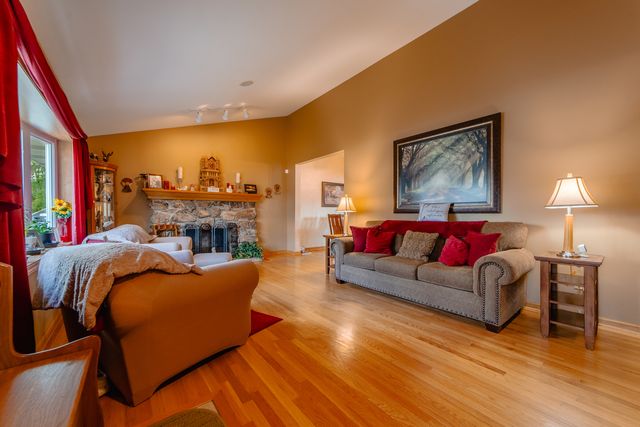 16045 S Codo Drive, Homer Glen, IL 60491
