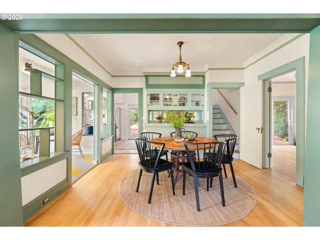 535 Se 70TH Ave, Portland, OR 97215