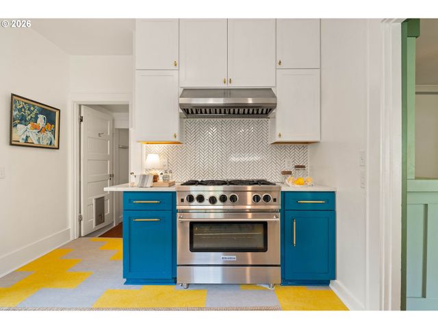 535 Se 70TH Ave, Portland, OR 97215