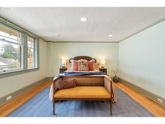 535 Se 70TH Ave, Portland, OR 97215