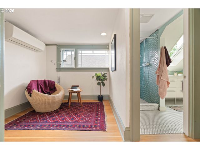 535 Se 70TH Ave, Portland, OR 97215