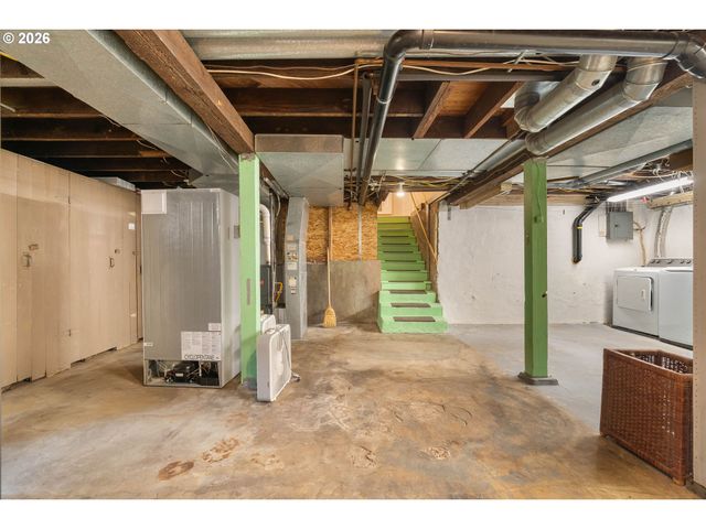 535 Se 70TH Ave, Portland, OR 97215