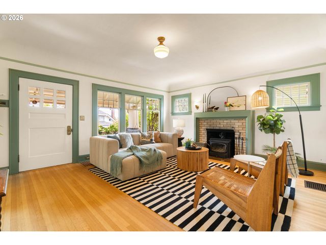 535 Se 70TH Ave, Portland, OR 97215