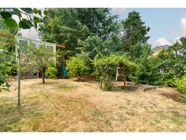 535 Se 70TH Ave, Portland, OR 97215