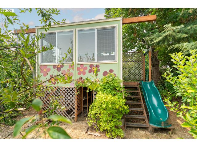 535 Se 70TH Ave, Portland, OR 97215