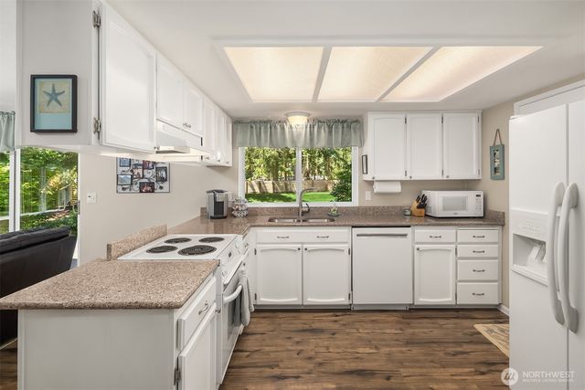 28707 181st Avenue SE, Kent, WA 98042