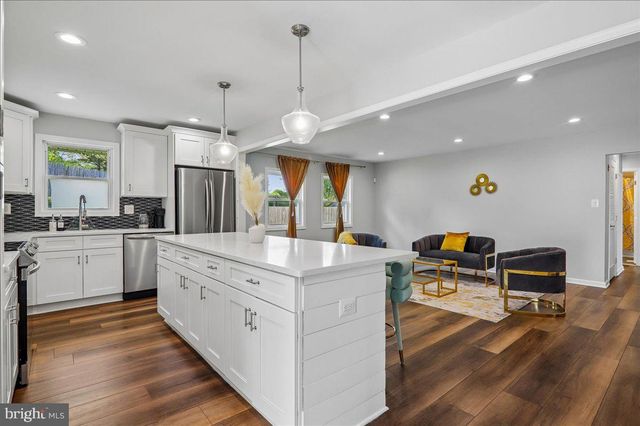 1606 PITTSFIELD LN, Bowie, MD 20716