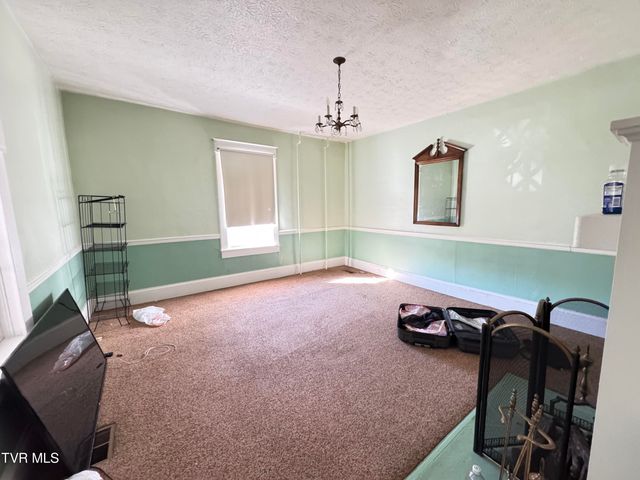 301 Roberts Street, Appalachia, VA 24216