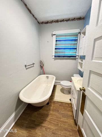 301 Roberts Street, Appalachia, VA 24216