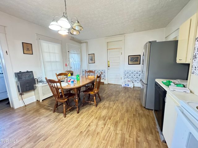 301 Roberts Street, Appalachia, VA 24216