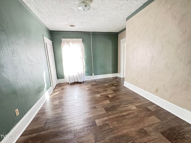 301 Roberts Street, Appalachia, VA 24216