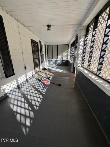 301 Roberts Street, Appalachia, VA 24216