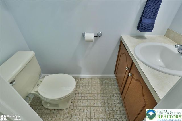 5444 Hale Avenue, Bethlehem City, PA 18017