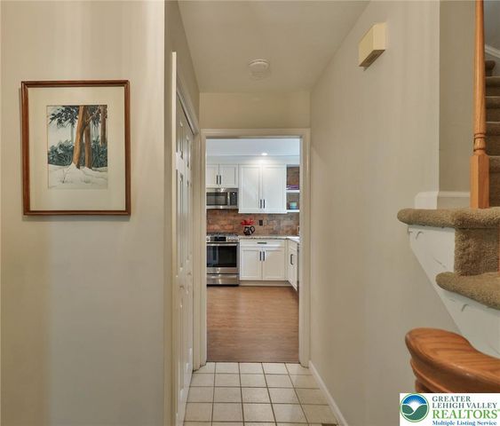 5444 Hale Avenue, Bethlehem City, PA 18017