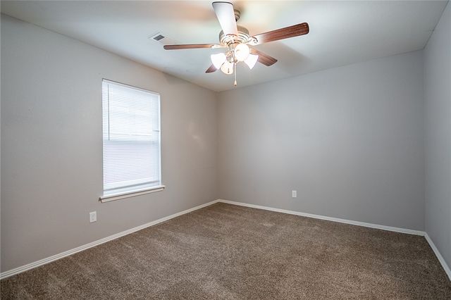 4071 Santa Maria Lane, Fayetteville, AR 72704