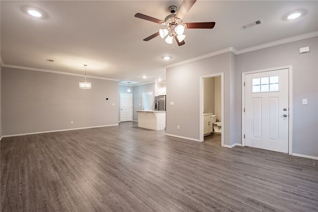 4071 Santa Maria Lane, Fayetteville, AR 72704