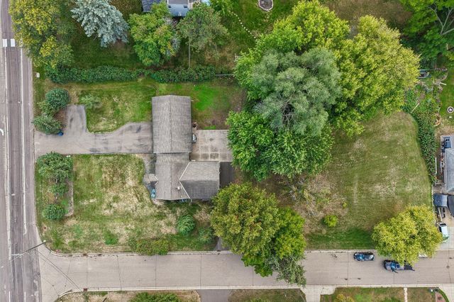 593 Century Avenue N, Maplewood, MN 55119