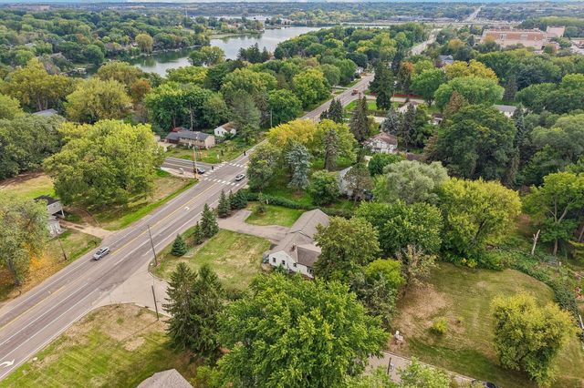 593 Century Avenue N, Maplewood, MN 55119