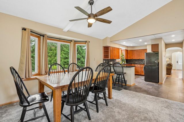 593 Century Avenue N, Maplewood, MN 55119