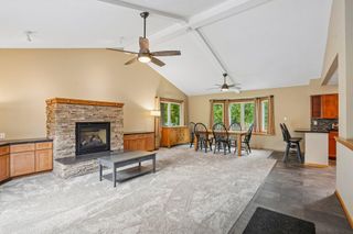 593 Century Avenue N, Maplewood, MN 55119
