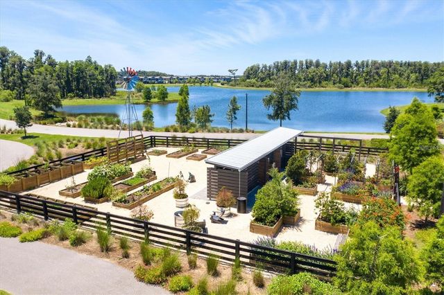 4300 BURDICK LOOP, Odessa, FL 33556