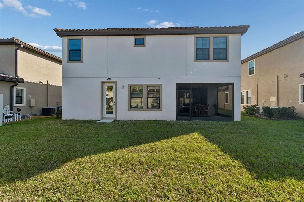 Image 31 of property listing at 4300 BURDICK LOOP, Odessa, FL 33556