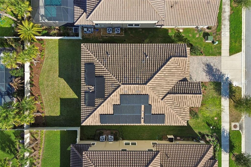 Image 34 of property listing at 4300 BURDICK LOOP, Odessa, FL 33556